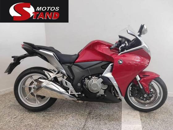 HONDA VFR 1200F 